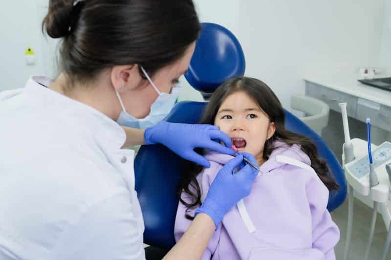 Understanding the Importance of Dental Health in Children and Teens